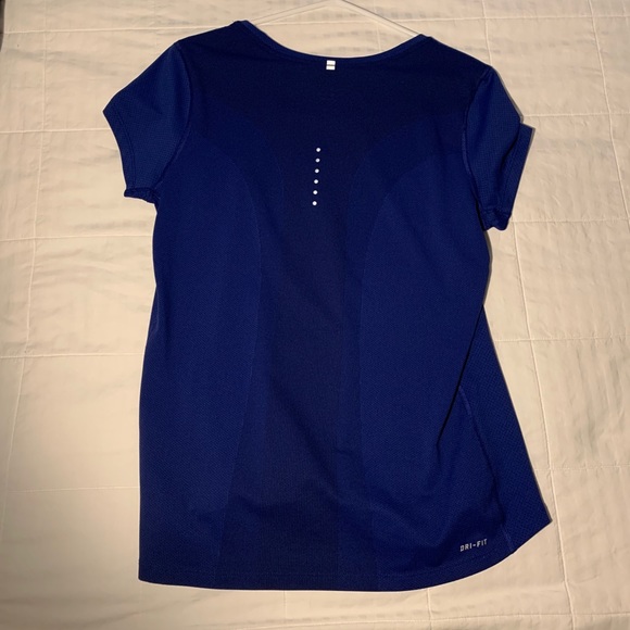 Nike Dri-Fit Running Tee - Picture 2 of 4